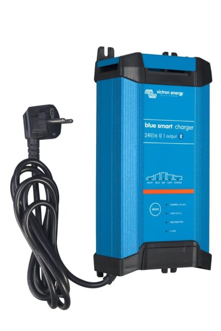 Victron Blue Smart IP22 24/16 (1 έξοδος)